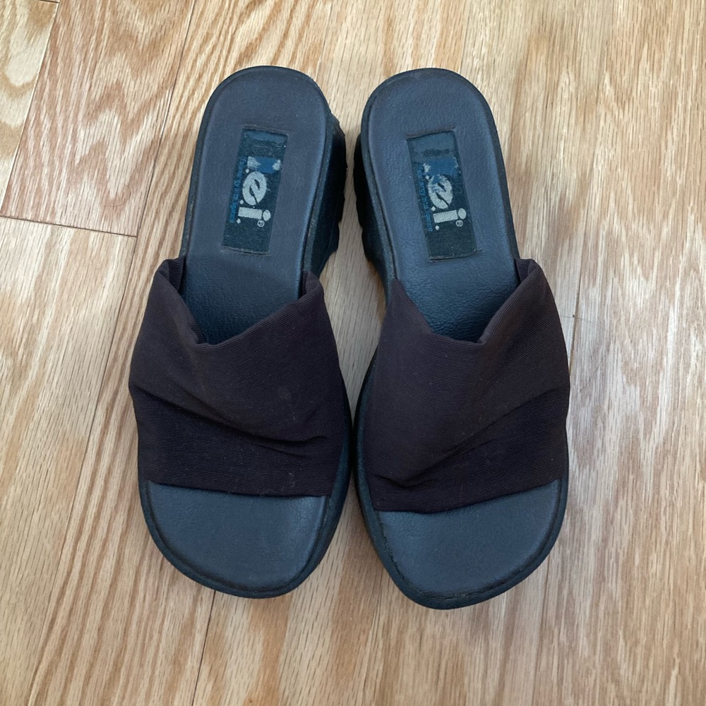 Vintage Slinky Platform Sandals y2k